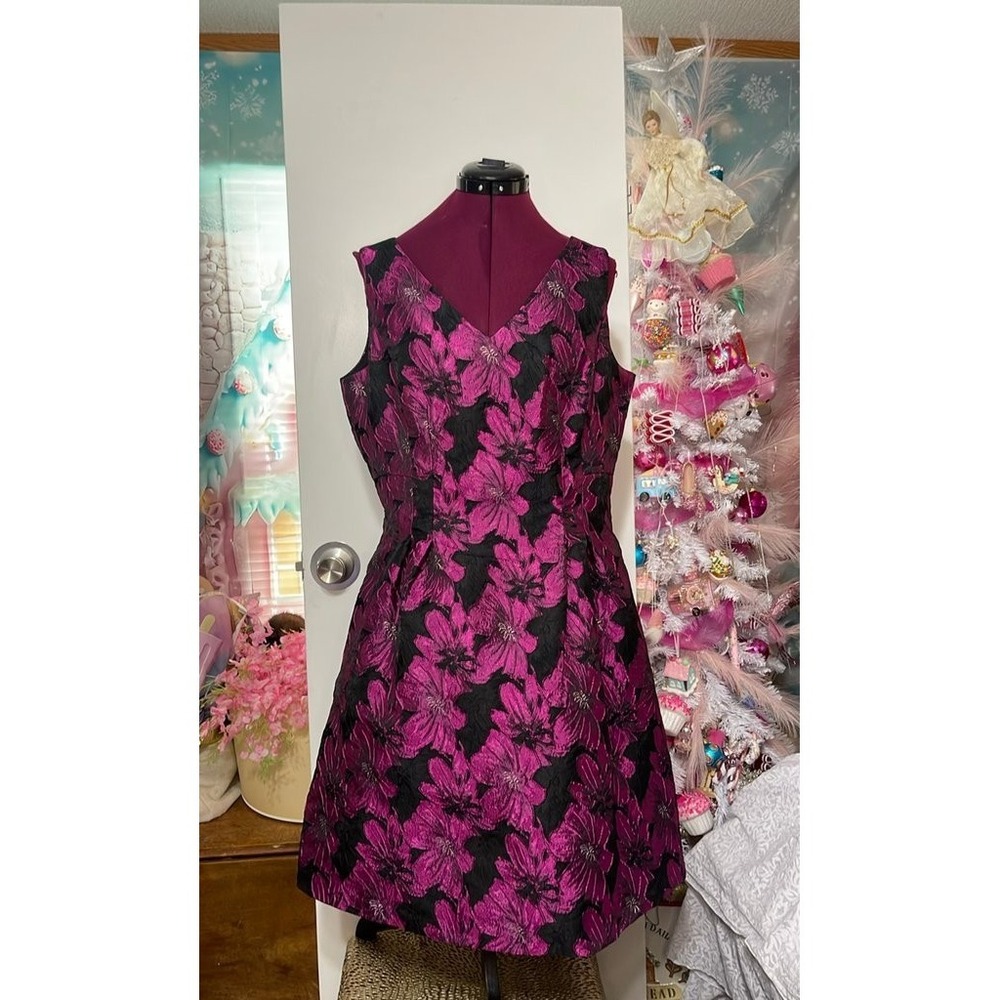 Donna Ricco Cocktail Dress Womens 16 Magenta Black Good Floral Jacquard Metallic